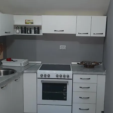 Stan Na Dan - Djordjevic