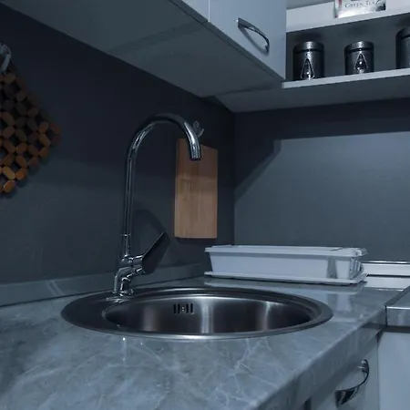 Stan Na Dan - Djordjevic