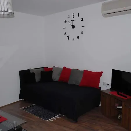 Apartamento Stan Na Dan - Djordjevic *