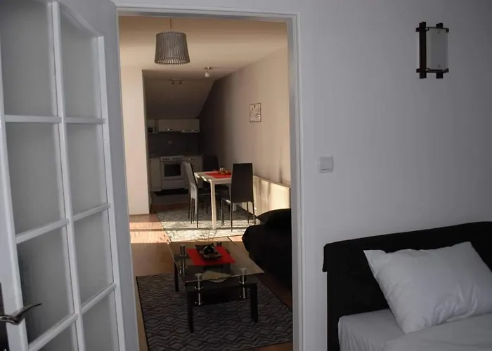 Stan Na Dan - Djordjevic Appartement *